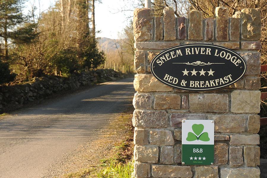 Sneem River Lodge Bed & Breakfast Extérieur photo